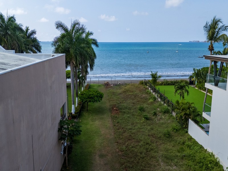 0 bed Land For Sale in Playa Potrero, Guanacaste - hero 3