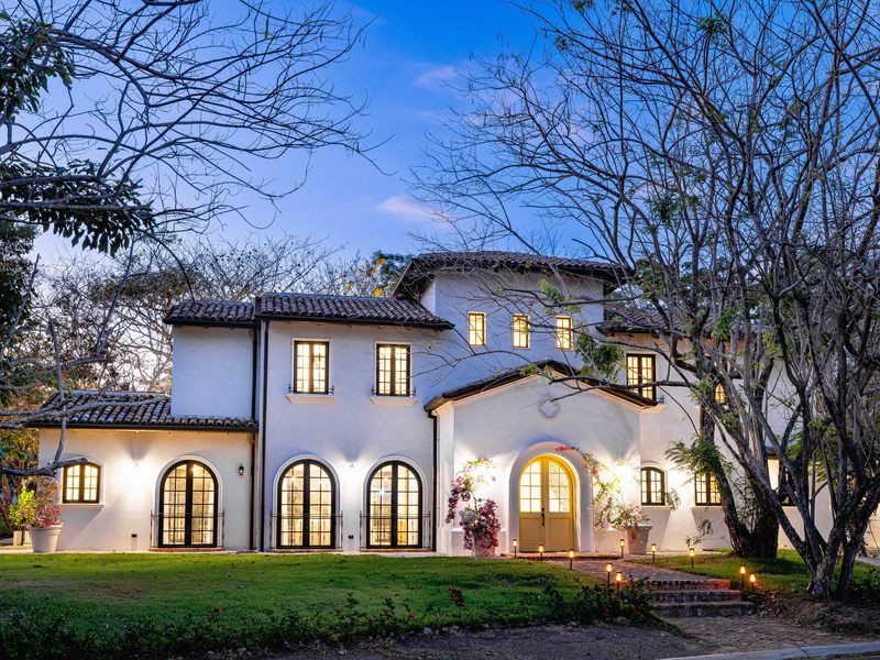 5 bed Single Family Homes For Sale in Hacienda Pinilla, Guanacaste - hero 25