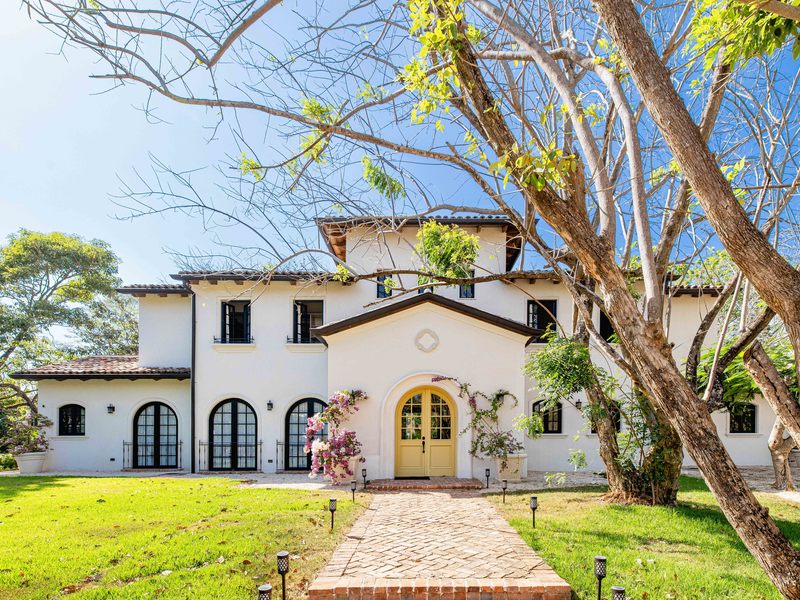5 bed Single Family Homes For Sale in Hacienda Pinilla, Guanacaste - hero 28