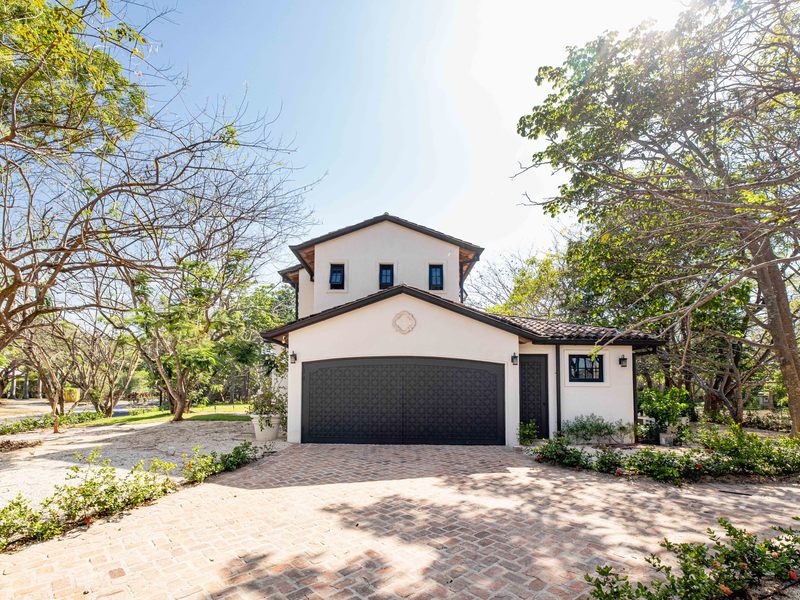 5 bed Single Family Homes For Sale in Hacienda Pinilla, Guanacaste - hero 20