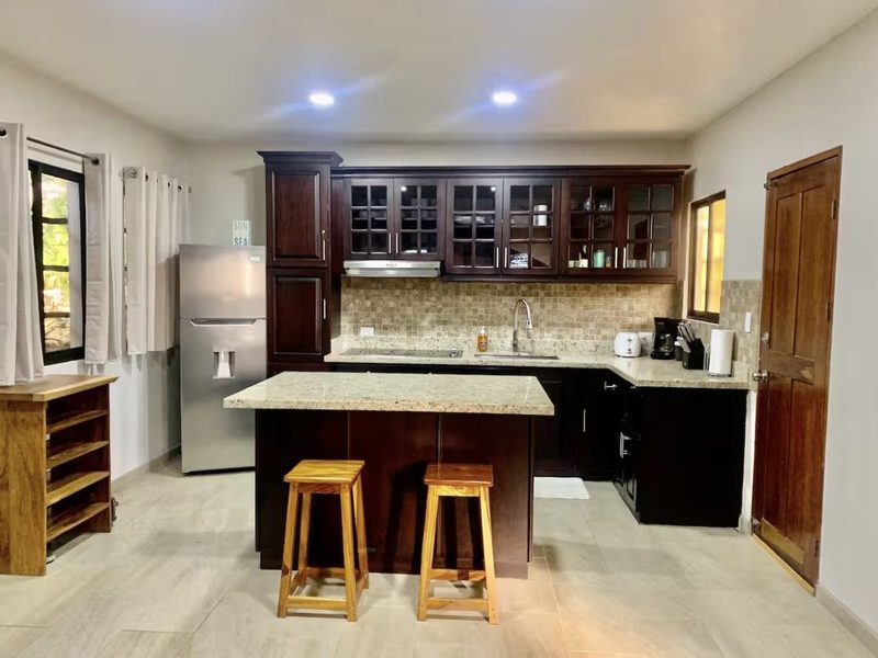 1 bed Condo For Sale in Tamarindo, Guanacaste - hero 2