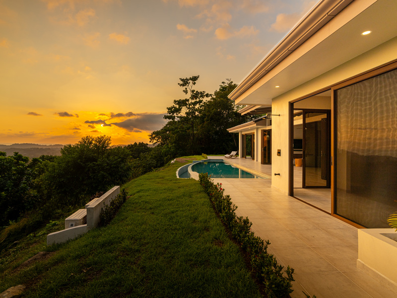 3 bed Single Family Homes For Sale in Ojochal, Puntarenas - hero 14