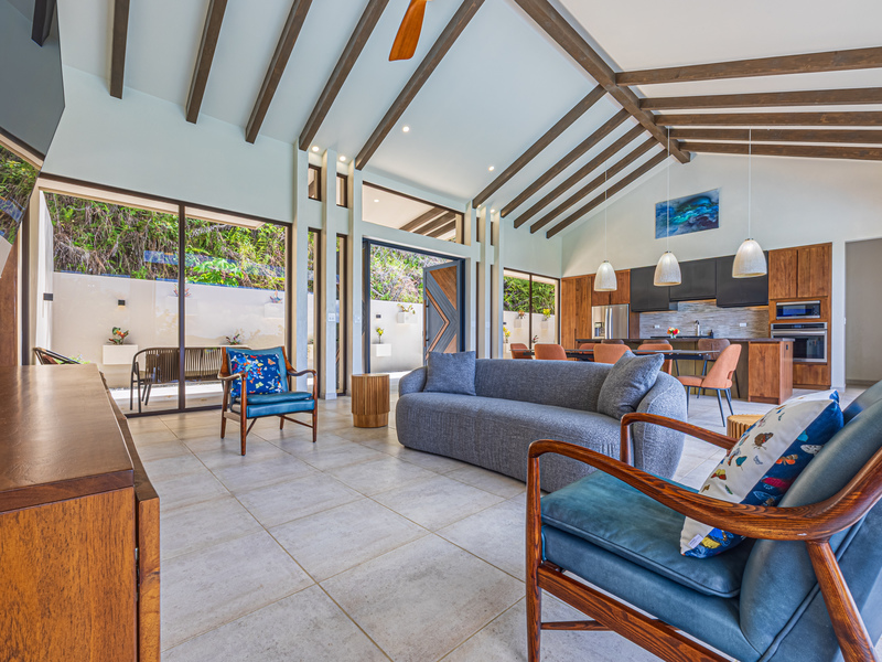 3 bed Single Family Homes For Sale in Ojochal, Puntarenas - hero 10