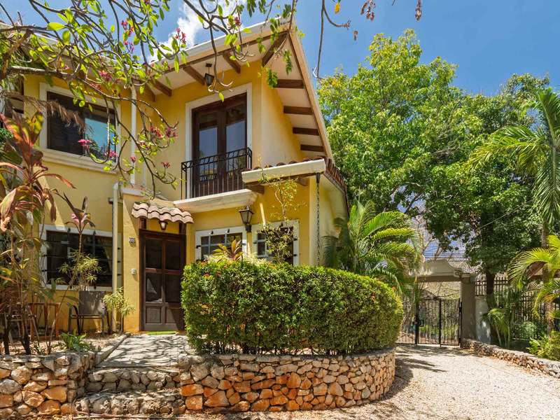 2 bed Condo For Sale in Tamarindo, Guanacaste - hero 2
