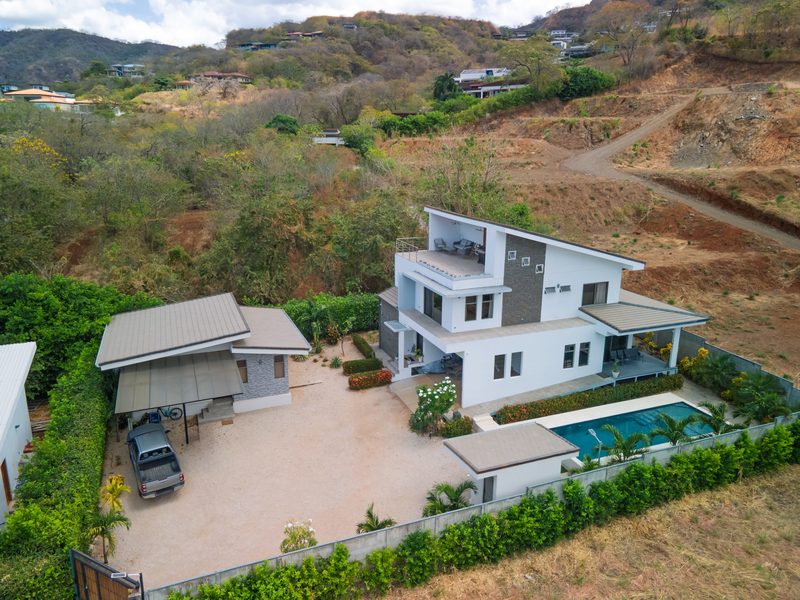 6 bed Single Family Homes For Sale in Playa Brasilito, Guanacaste - hero 3