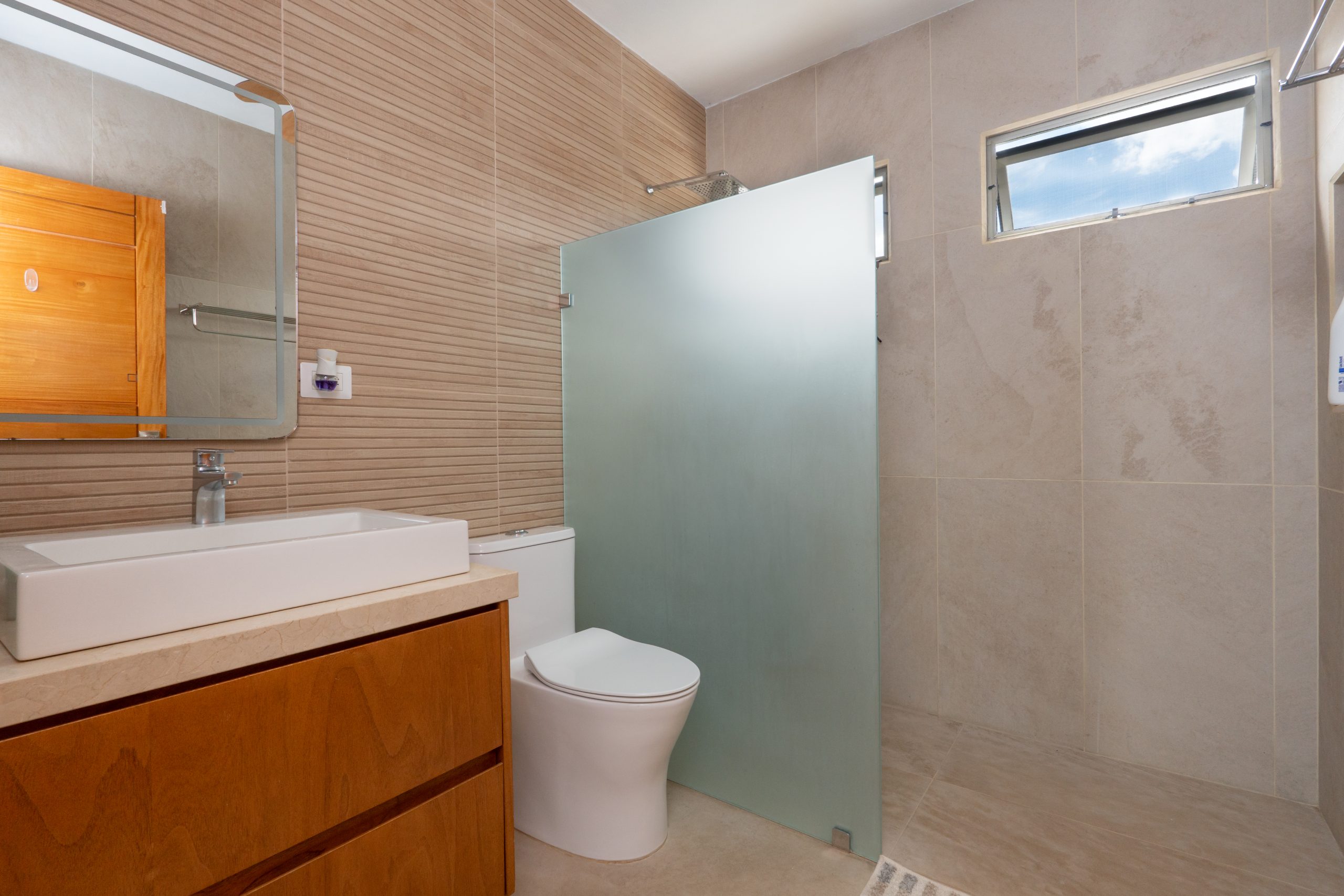 6 bed Single Family Homes For Sale in Playa Brasilito, Guanacaste - thumb 18