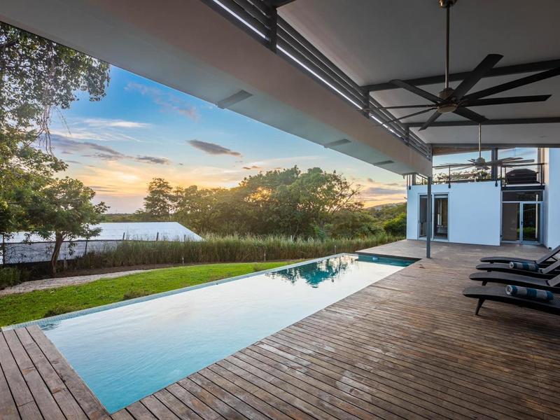 2 bed Single Family Homes For Sale in Playa Grande, Guanacaste - hero 2