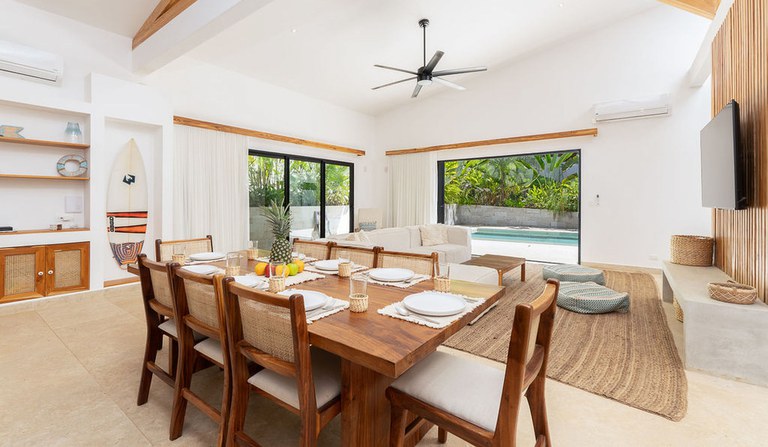 5 bed Single Family Homes For Sale in Playa Grande, Guanacaste - thumb 2