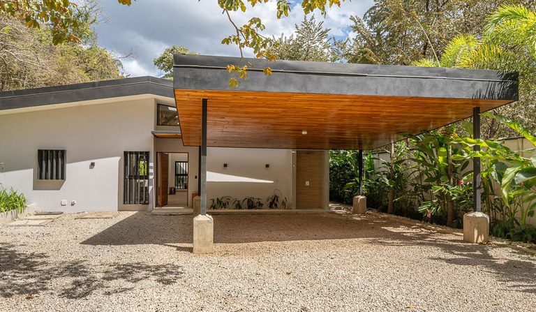 5 bed Single Family Homes For Sale in Playa Grande, Guanacaste - thumb 28