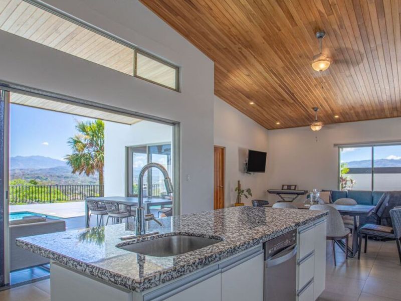 3 bed Single Family Homes For Sale in Atenas, Alajuela - hero 5