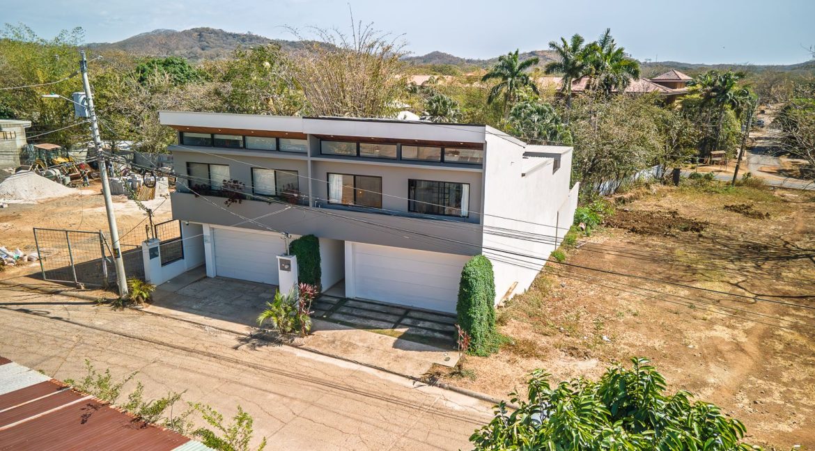 4 bed Single Family Homes For Sale in Tamarindo, Guanacaste - thumb 21