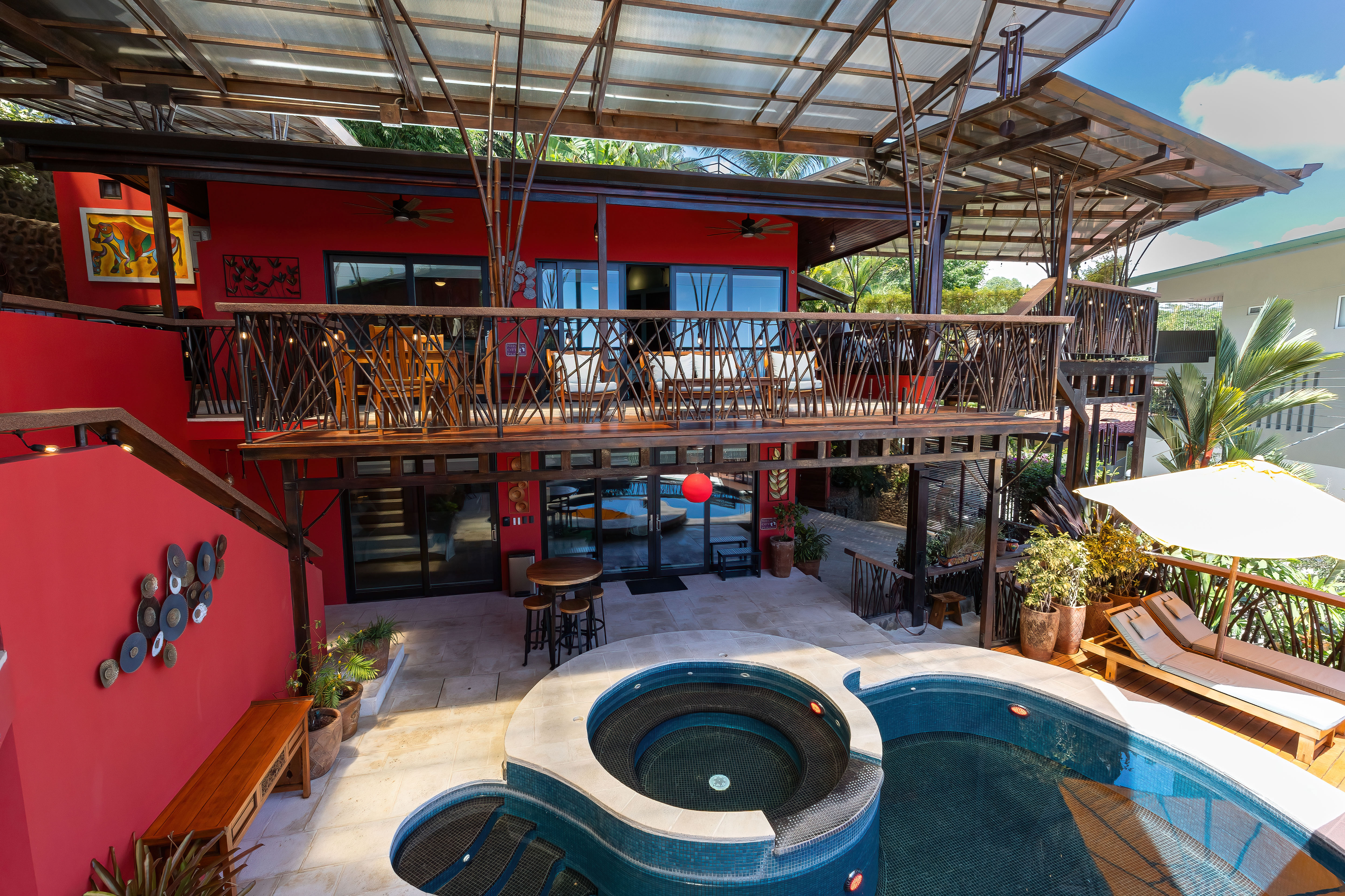 5 bed Single Family Homes For Sale in Manuel Antonio, Puntarenas - thumb 3