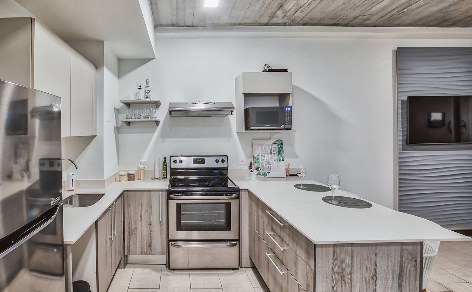 1 bed Apartment For Rent in Rohrmoser, San Jose - thumb 3