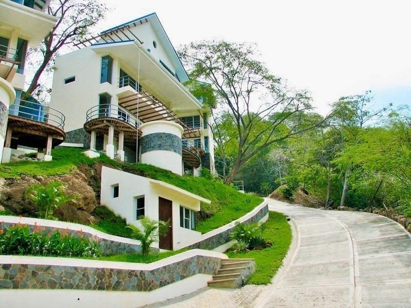 3 bed Single Family Homes For Sale in Playas Del Coco, Guanacaste - 1