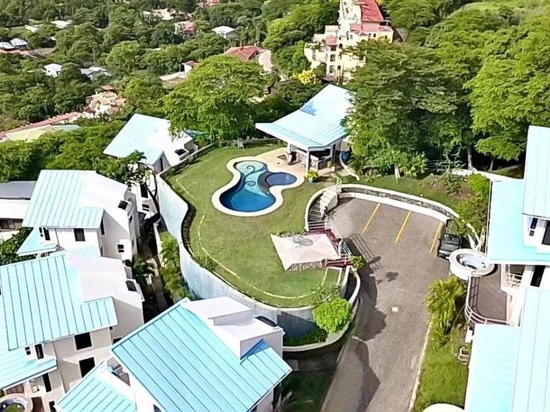 3 bed Single Family Homes For Sale in Playas Del Coco, Guanacaste - hero 10