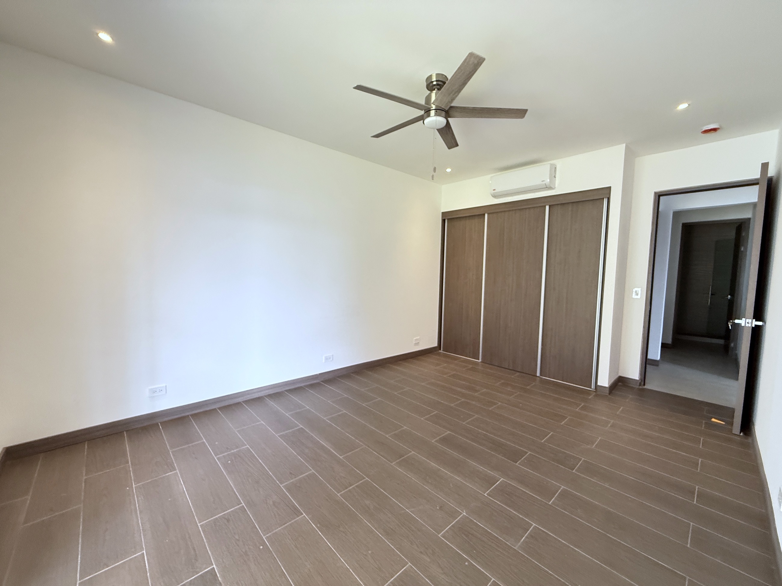 3 bed Apartment For Rent in Guachipelin De Escazu, San Jose - thumb 11