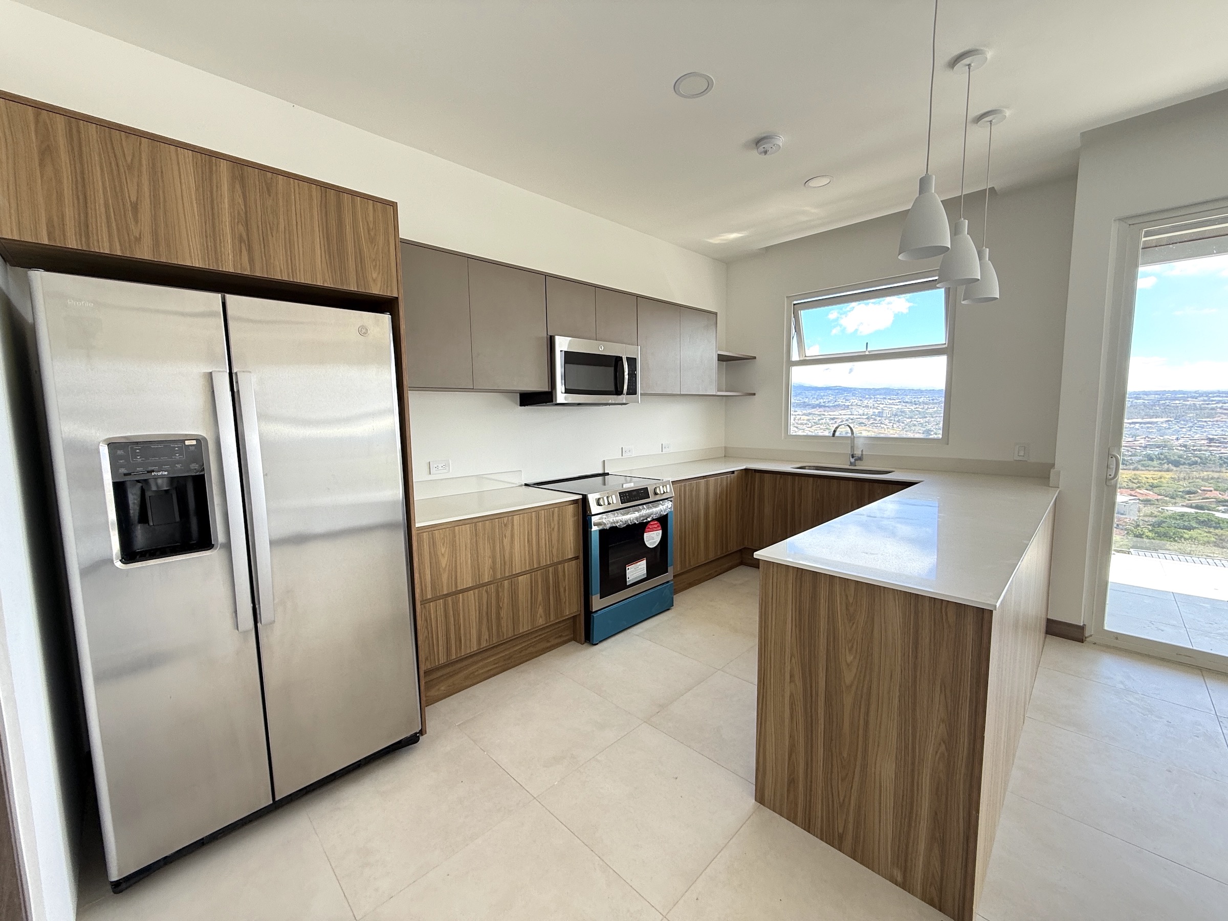 3 bed Apartment For Rent in Guachipelin De Escazu, San Jose - thumb 2
