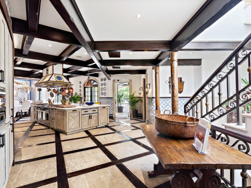 7 bed Single Family Homes For Sale in Playa Danta, Guanacaste - hero 4