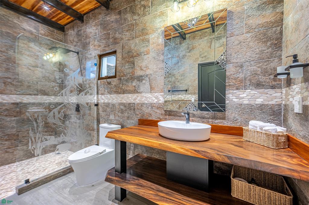 5 bed Single Family Homes For Sale in Playa Grande, Guanacaste - thumb 20