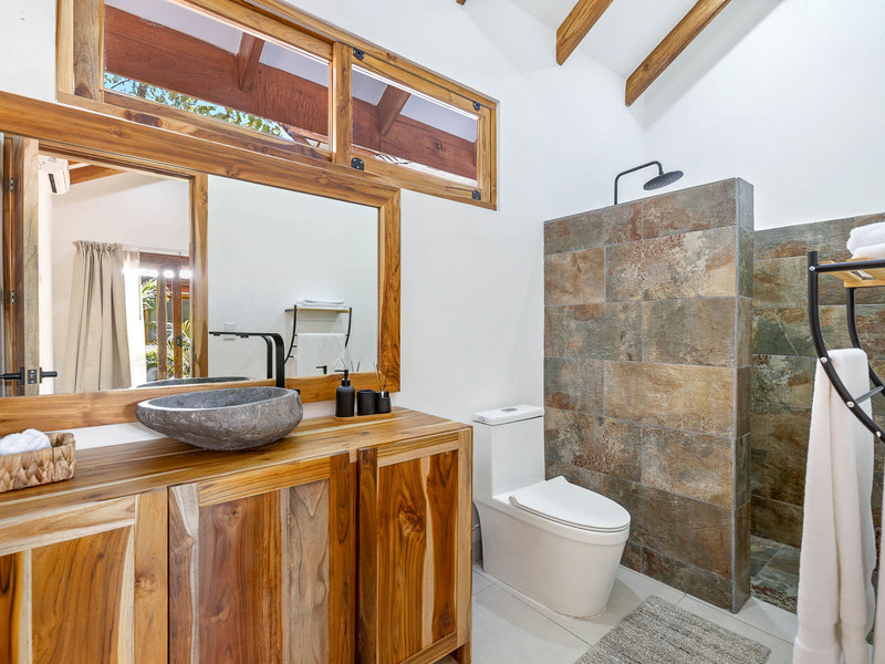 5 bed Single Family Homes For Sale in Avellanas, Guanacaste - hero 16