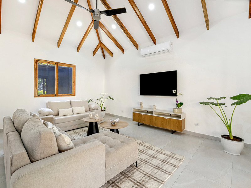 5 bed Single Family Homes For Sale in Avellanas, Guanacaste - hero 3
