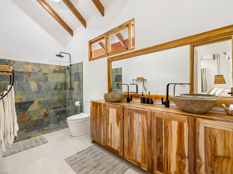 5 bed Single Family Homes For Sale in Avellanas, Guanacaste - hero 17