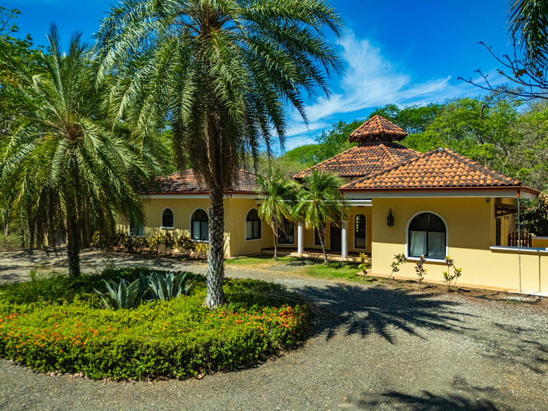 4 bed Single Family Homes For Sale in Junquillal, Guanacaste - 1