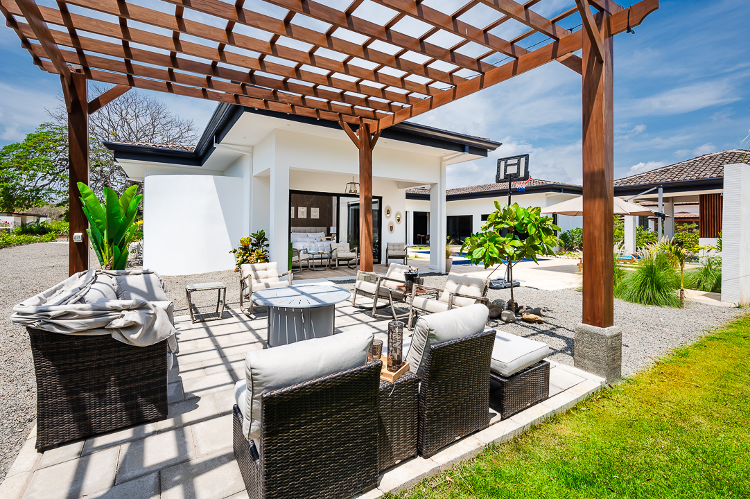 4 bed Single Family Homes For Sale in Hacienda Pinilla, Guanacaste - thumb 17