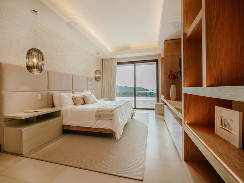5 bed Single Family Homes For Sale in Playa Conchal, Guanacaste - hero 12