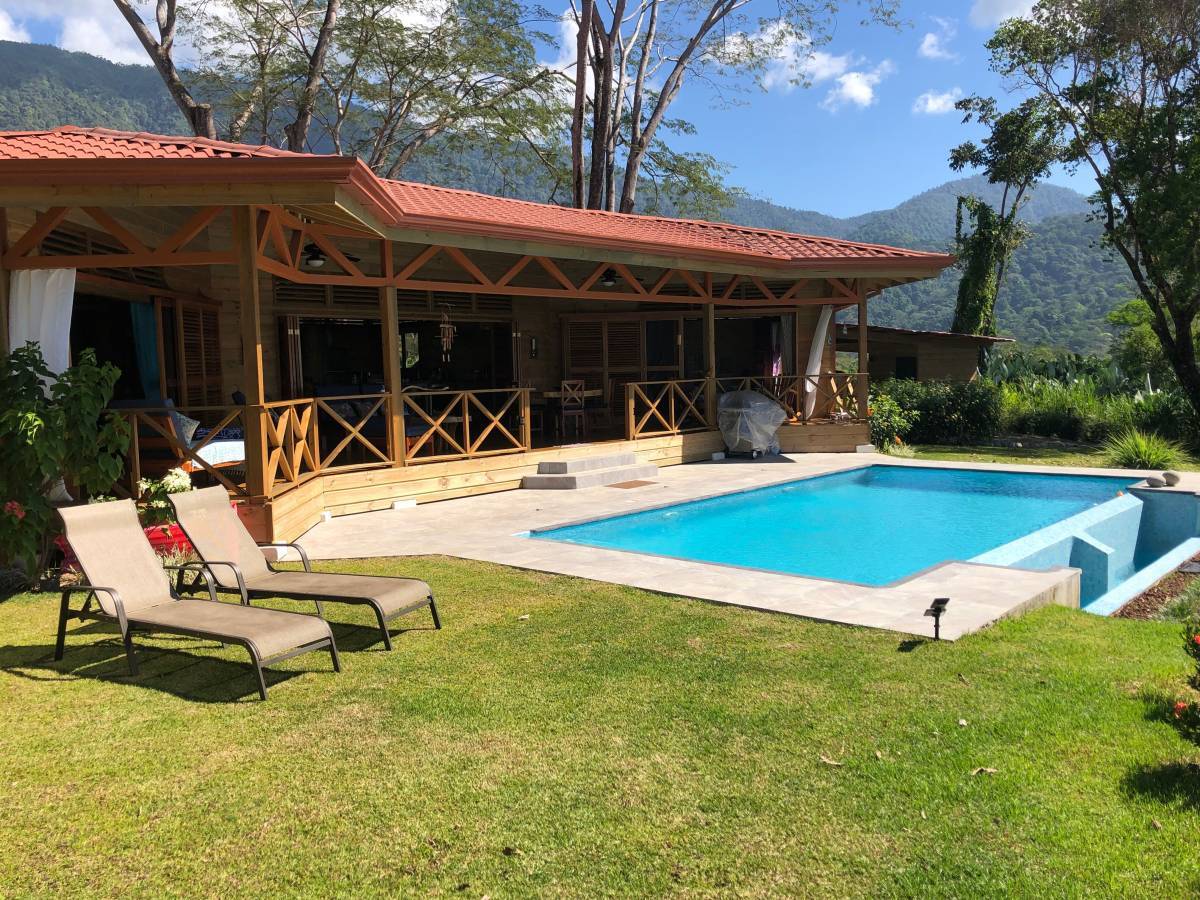 4 bed Single Family Homes For Sale in Ojochal, Puntarenas - thumb 27
