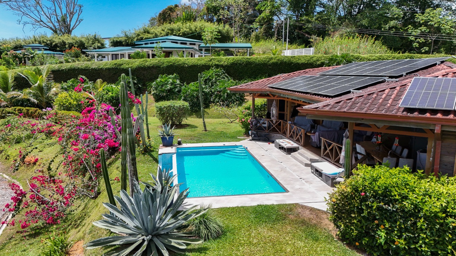 4 bed Single Family Homes For Sale in Ojochal, Puntarenas - thumb 22