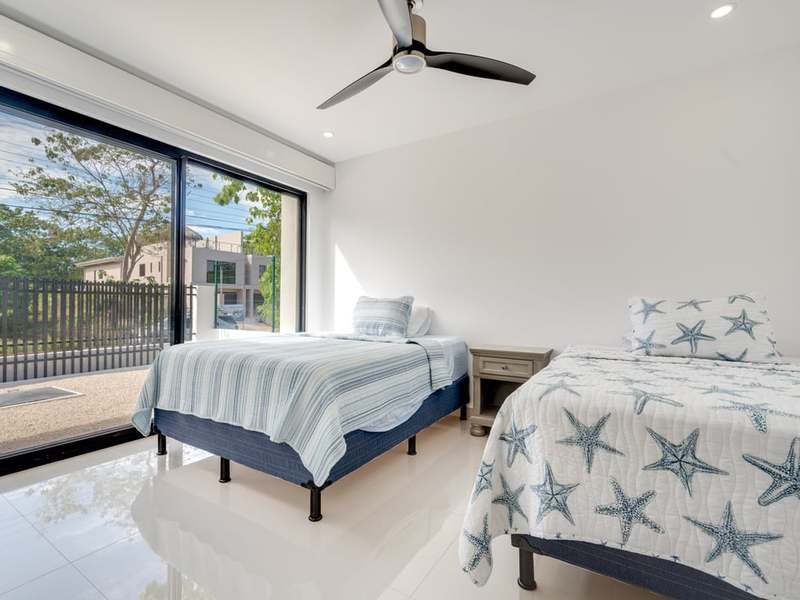 6 bed Single Family Homes For Sale in Playa Flamingo, Guanacaste - hero 17