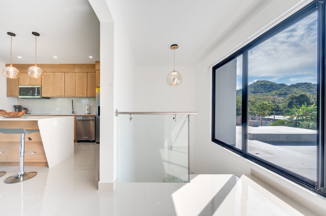 6 bed Single Family Homes For Sale in Playa Flamingo, Guanacaste - thumb 27