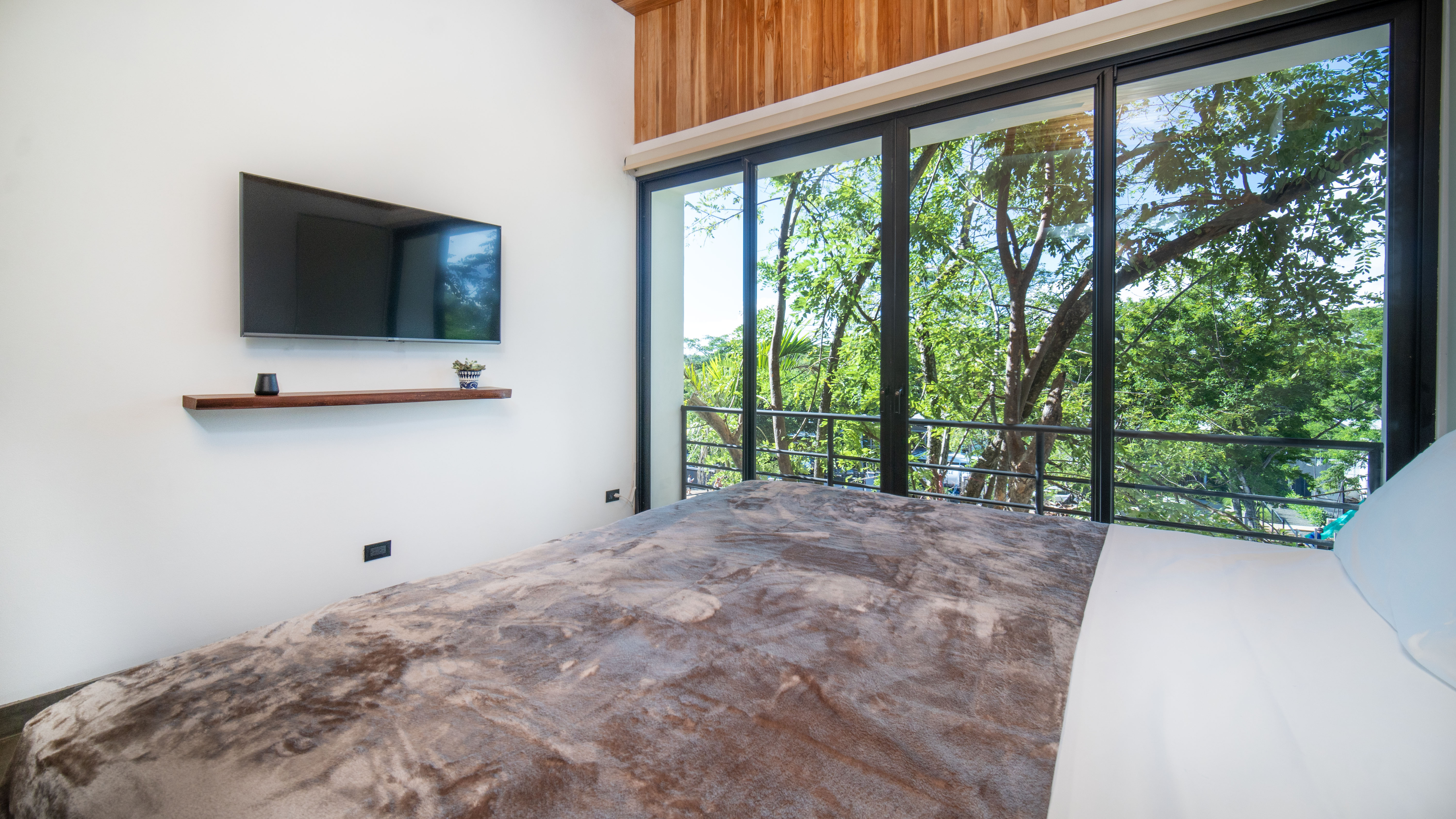 5 bed Single Family Homes For Sale in Playa Grande, Guanacaste - thumb 19