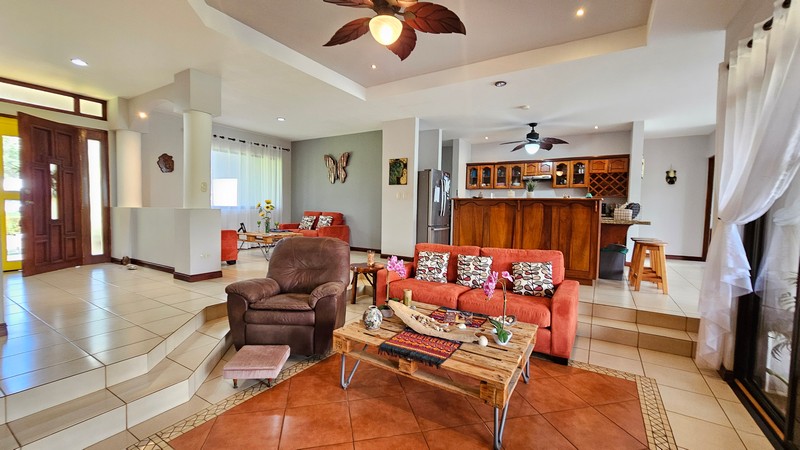 4 bed Single Family Homes For Sale in Esterillos, Puntarenas - thumb 18