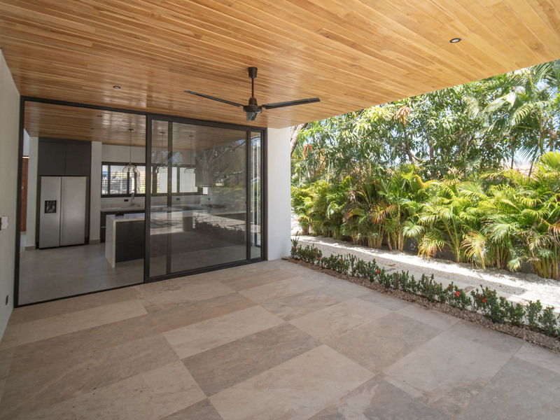 4 bed Single Family Homes For Sale in Playa Grande, Guanacaste - hero 26