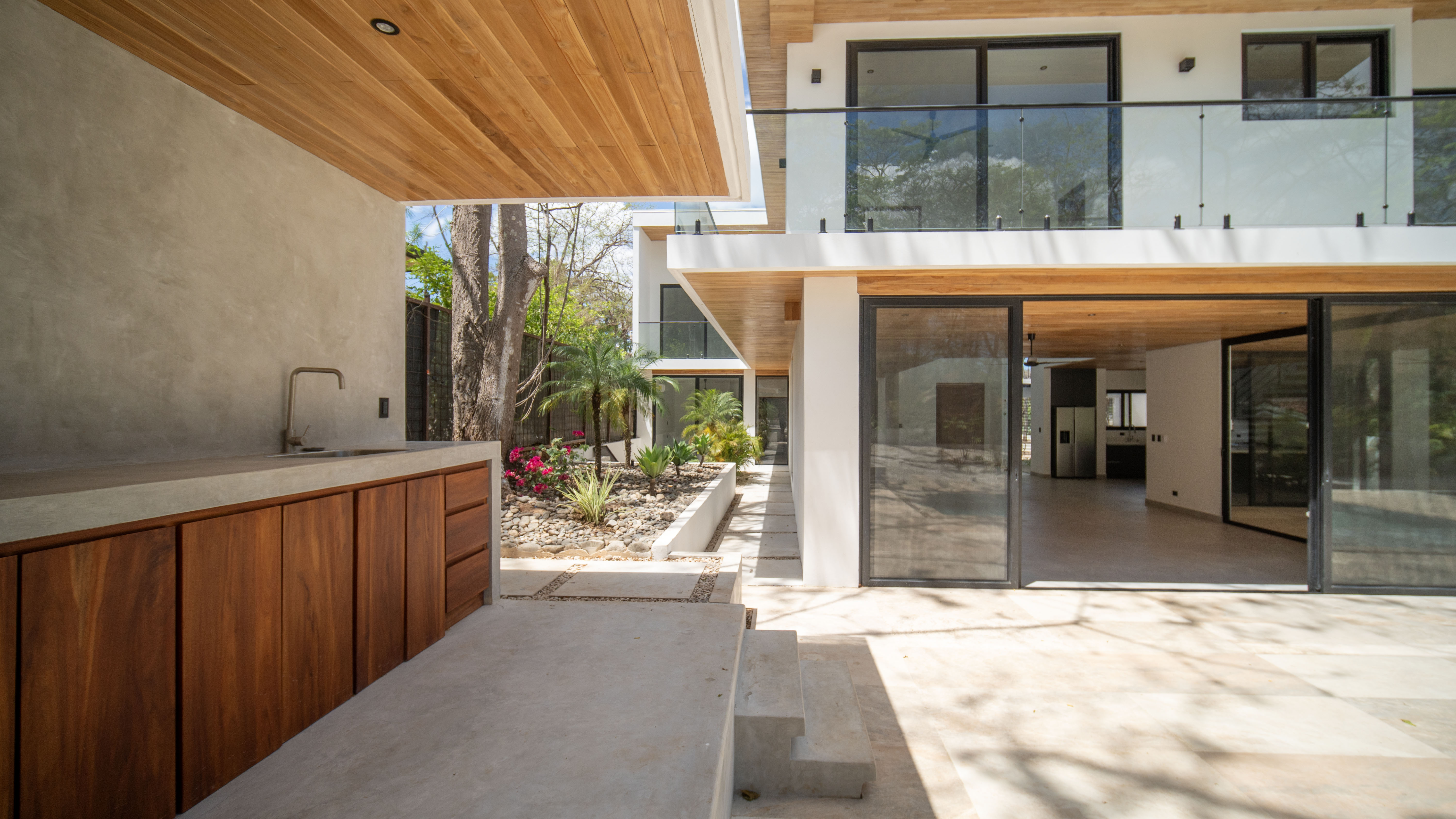 4 bed Single Family Homes For Sale in Playa Grande, Guanacaste - thumb 27