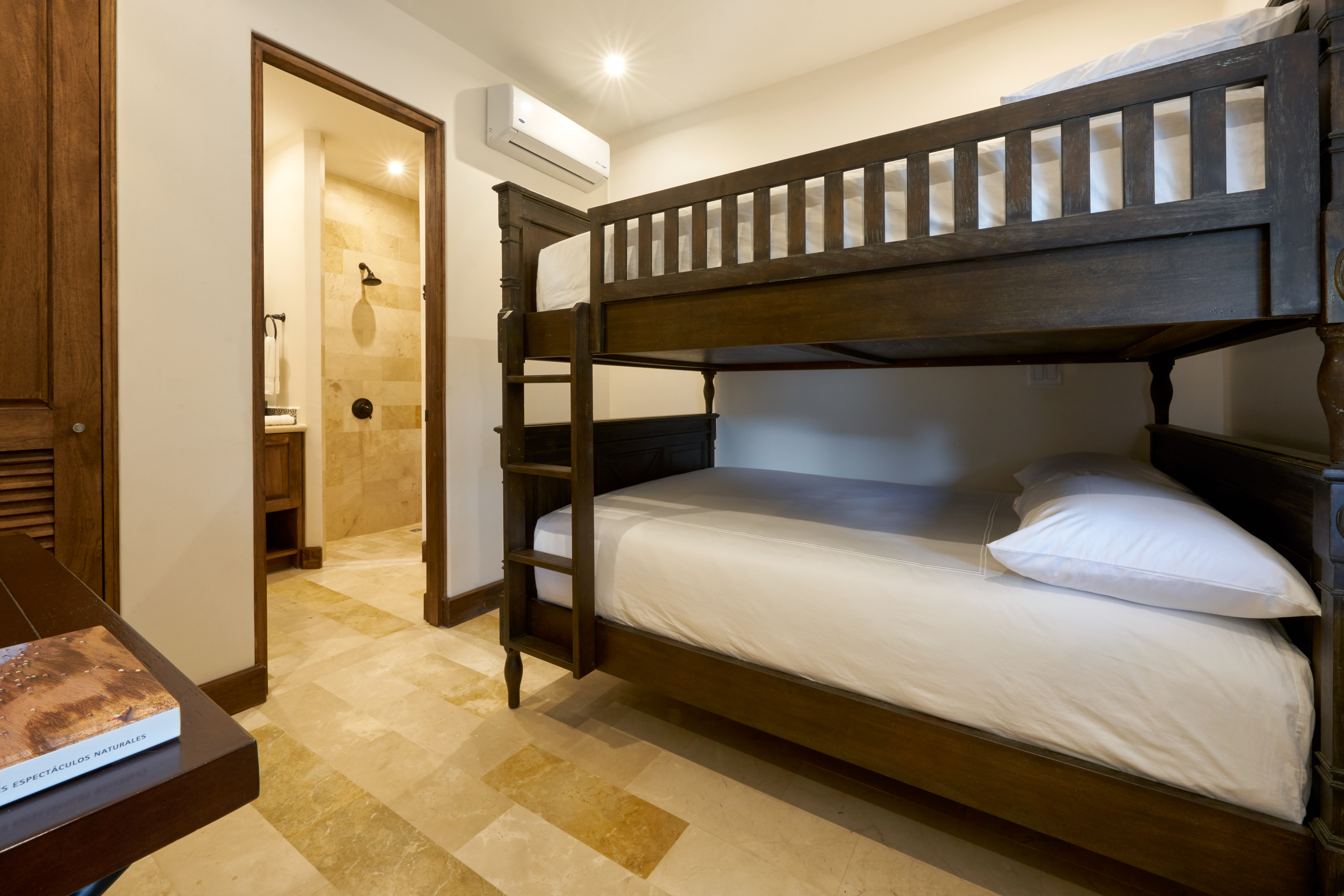 5 bed Single Family Homes For Sale in Playa Danta, Guanacaste - thumb 27