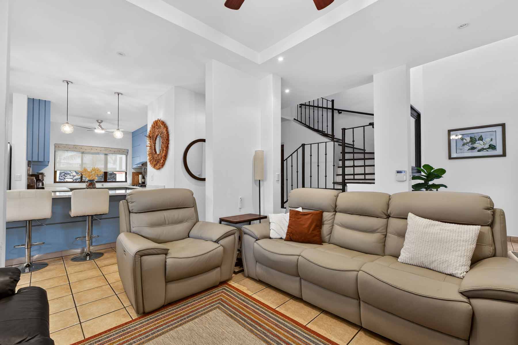 3 bed Single Family Homes For Sale in Tamarindo, Guanacaste - thumb 3