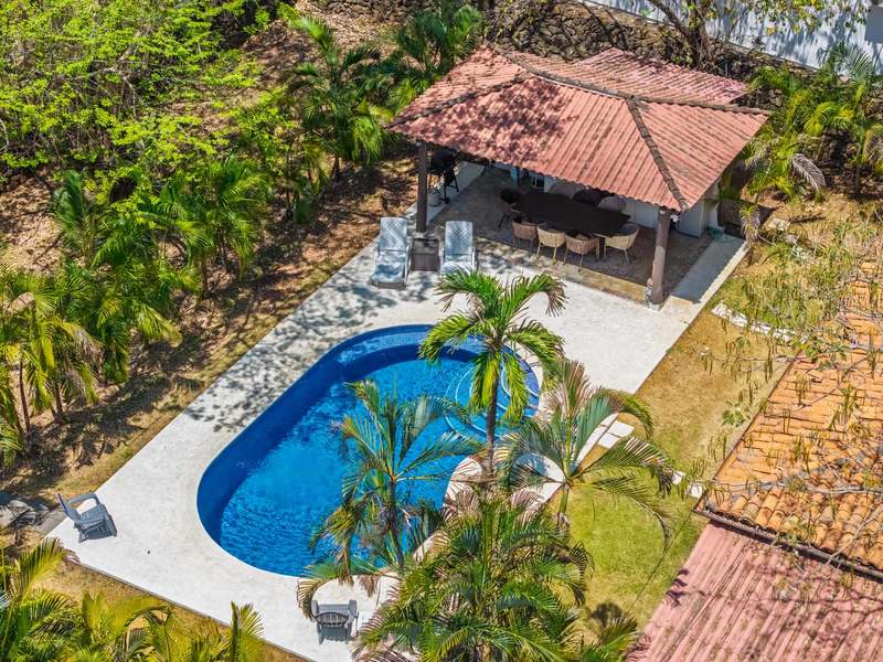 3 bed Single Family Homes For Sale in Tamarindo, Guanacaste - hero 2