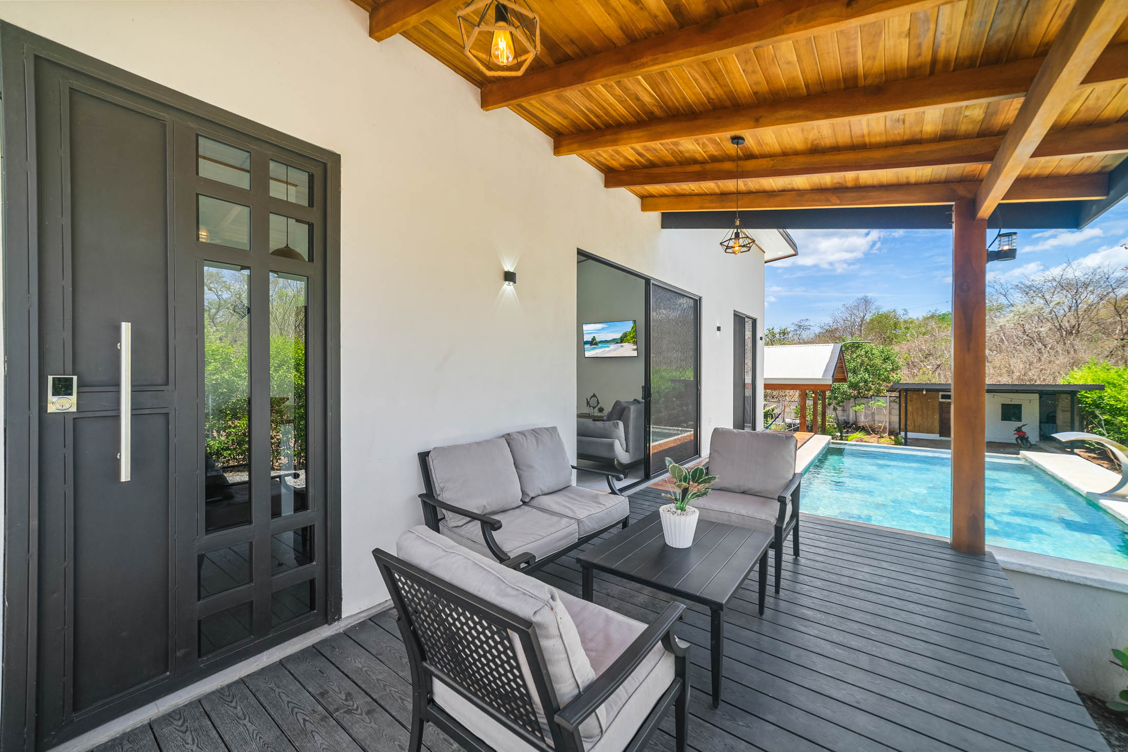 4 bed Single Family Homes For Sale in Playa Negra, Guanacaste - thumb 15