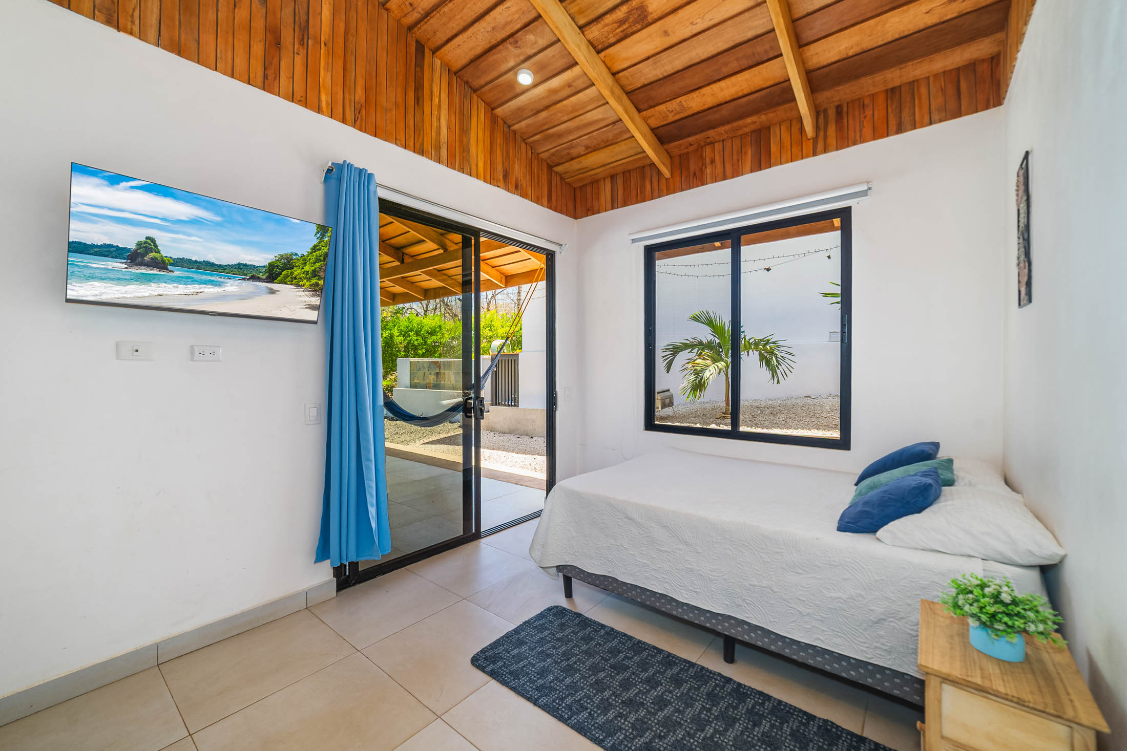 4 bed Single Family Homes For Sale in Playa Negra, Guanacaste - thumb 13