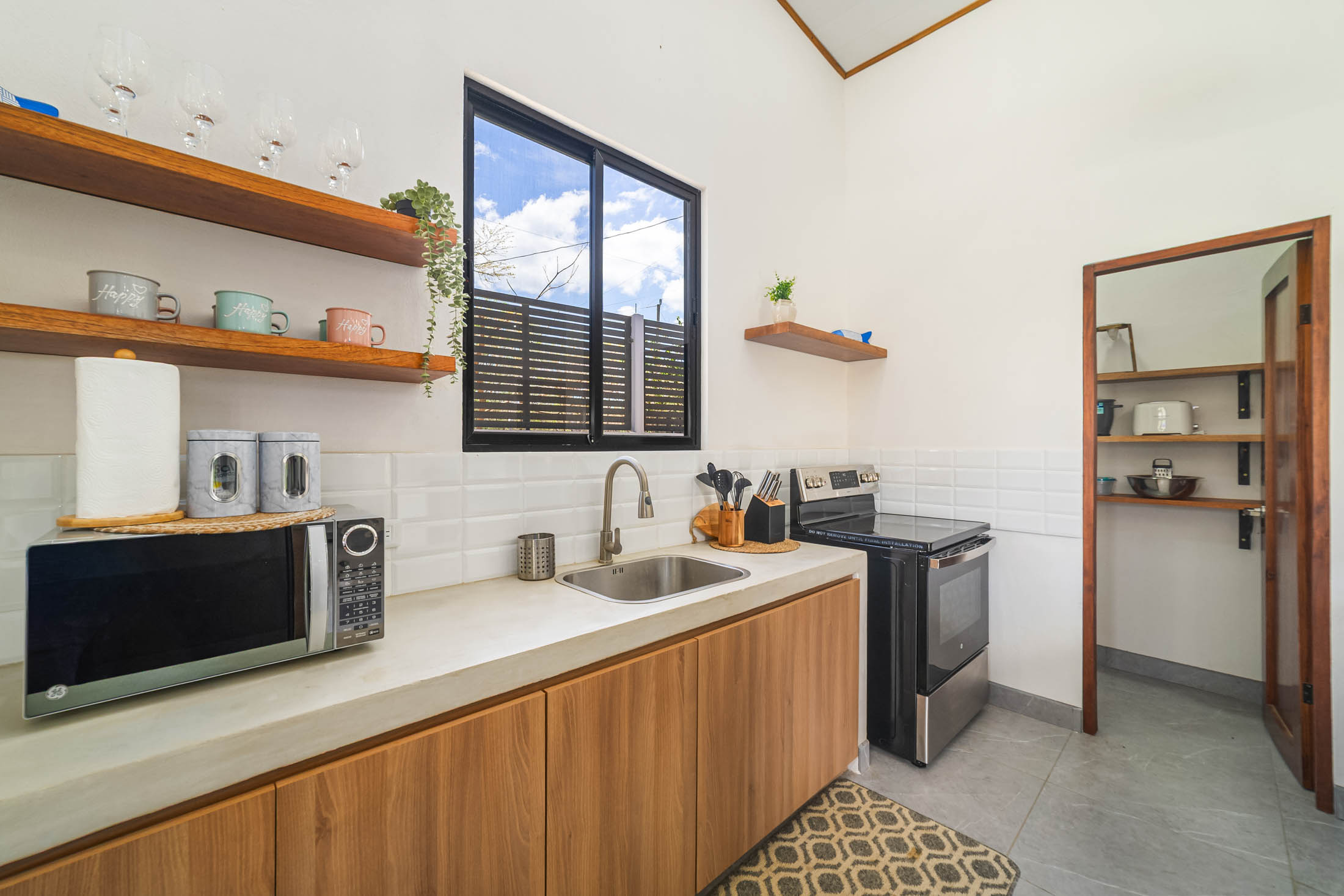 4 bed Single Family Homes For Sale in Playa Negra, Guanacaste - thumb 19
