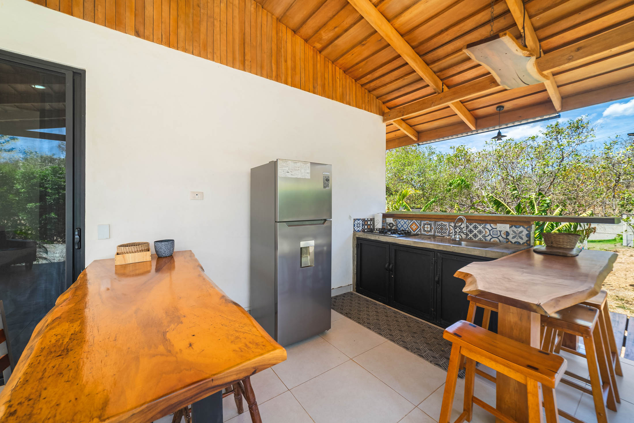 4 bed Single Family Homes For Sale in Playa Negra, Guanacaste - thumb 12