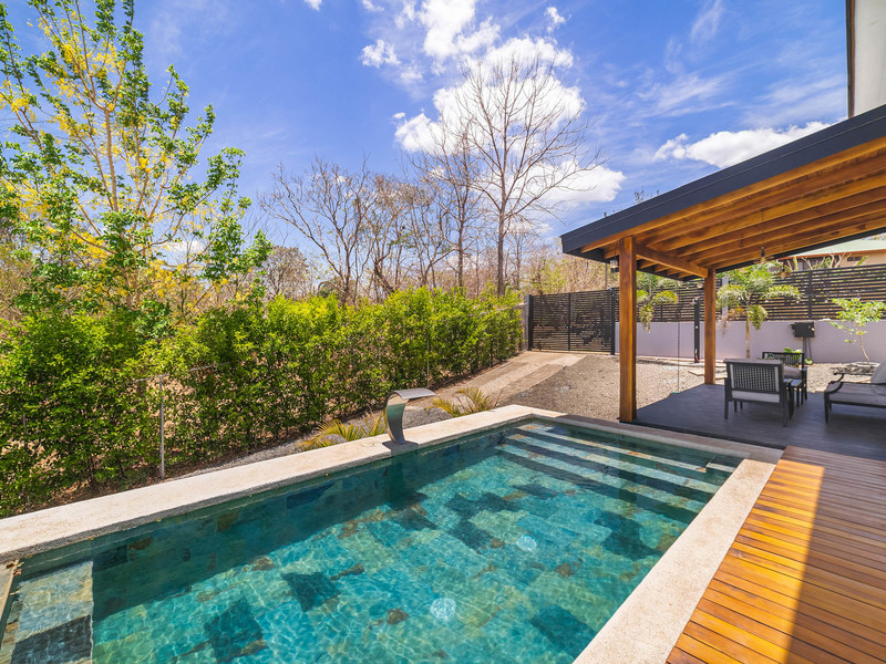 4 bed Single Family Homes For Sale in Playa Negra, Guanacaste - hero 16