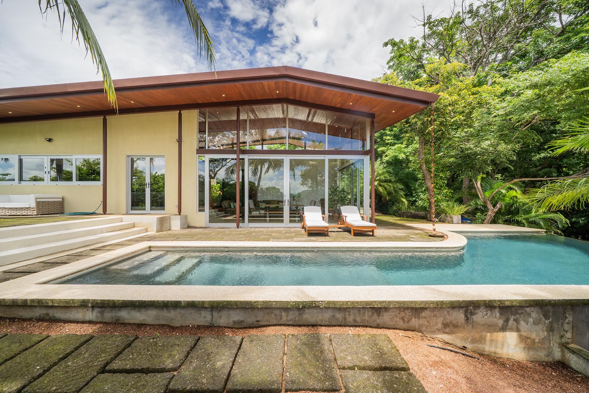 2 bed Single Family Homes For Sale in Tamarindo, Guanacaste - thumb 14