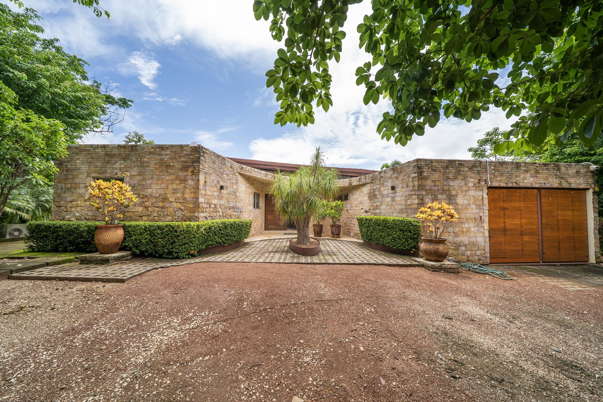 2 bed Single Family Homes For Sale in Tamarindo, Guanacaste - thumb 23