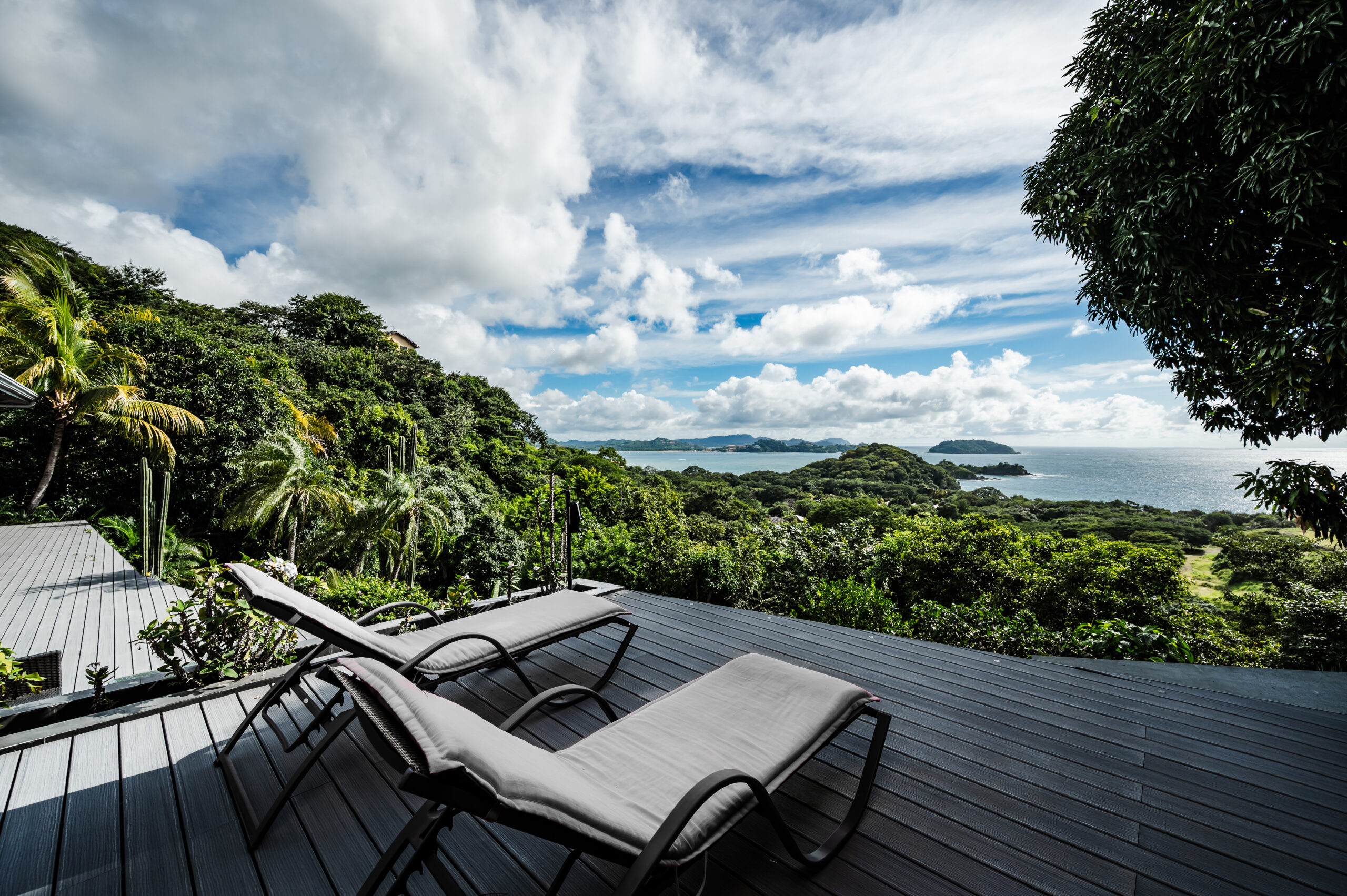 6 bed Single Family Homes For Sale in Playa Potrero, Guanacaste - thumb 16