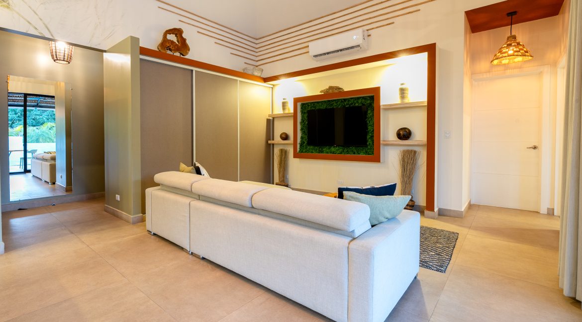 7 bed Single Family Homes For Sale in Tamarindo, Guanacaste - thumb 10