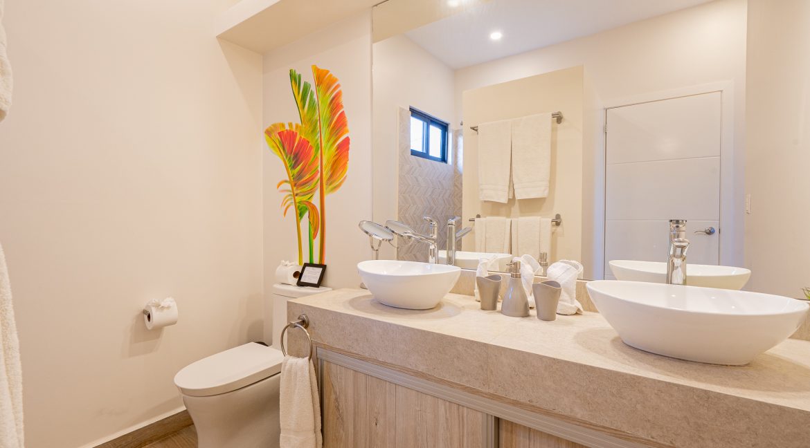 7 bed Single Family Homes For Sale in Tamarindo, Guanacaste - thumb 23